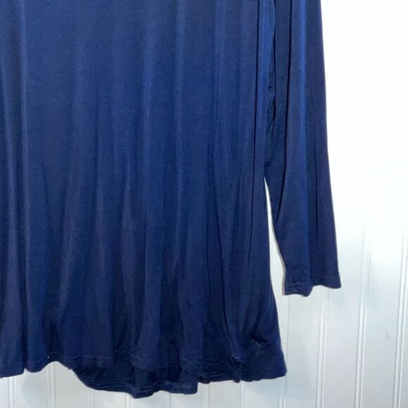 The Royal Standard Twist Front Top Women’s XLarge Blue Long Sleeve Crew Neck - Picture 9 of 11